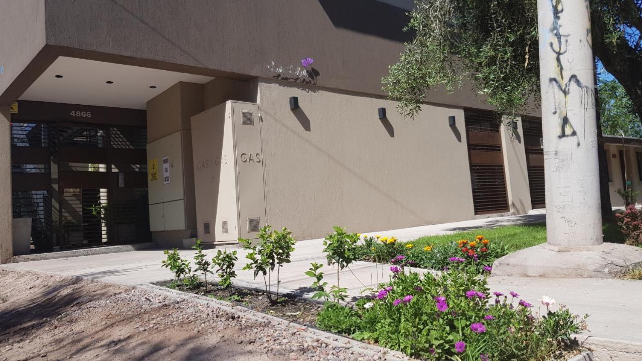 Departamento En Complejo Las Lilas Mendoza Lägenhet Exteriör bild